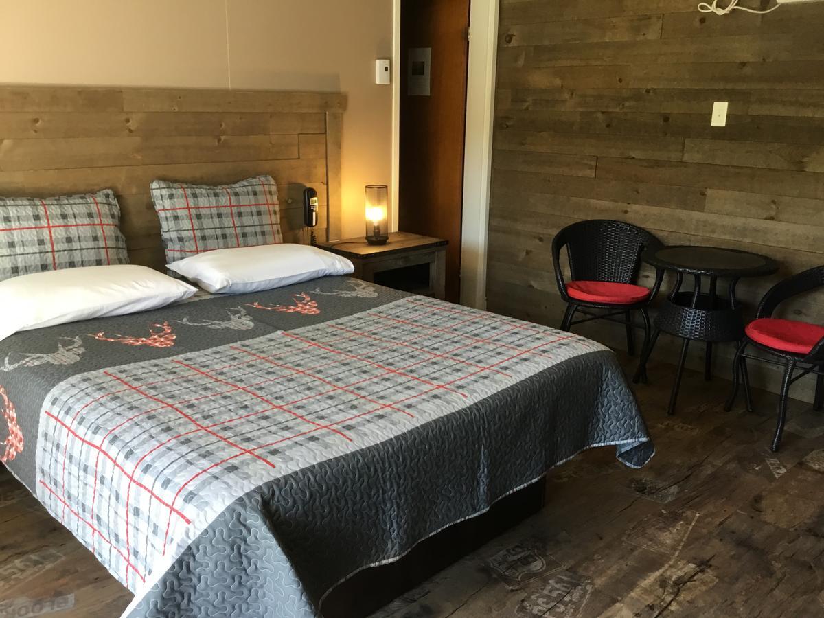 Motel La Source Coaticook Ngoại thất bức ảnh